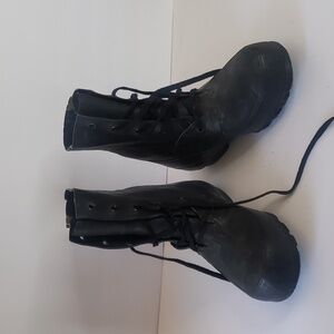 Hood US GI Black Rubber Boots Size 7R Military